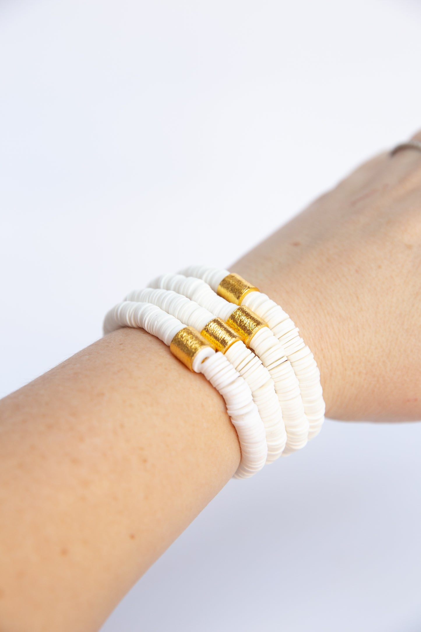 White Vinyl Disk Beaded Elastic Bracelet